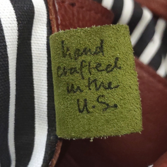 *FINAL PRICE* AWL Snap Leather Crossbody Bag - Picture 9 of 13